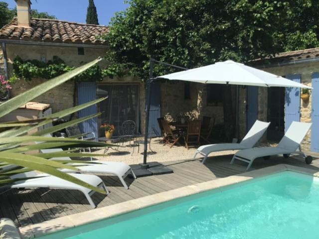 Maison De Plain Pied Pour 4 Pers Piscine Lussan Lussan  Buitenkant foto