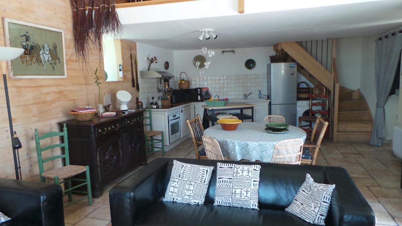 Maison De Plain Pied Pour 4 Pers Piscine Lussan Lussan  Buitenkant foto